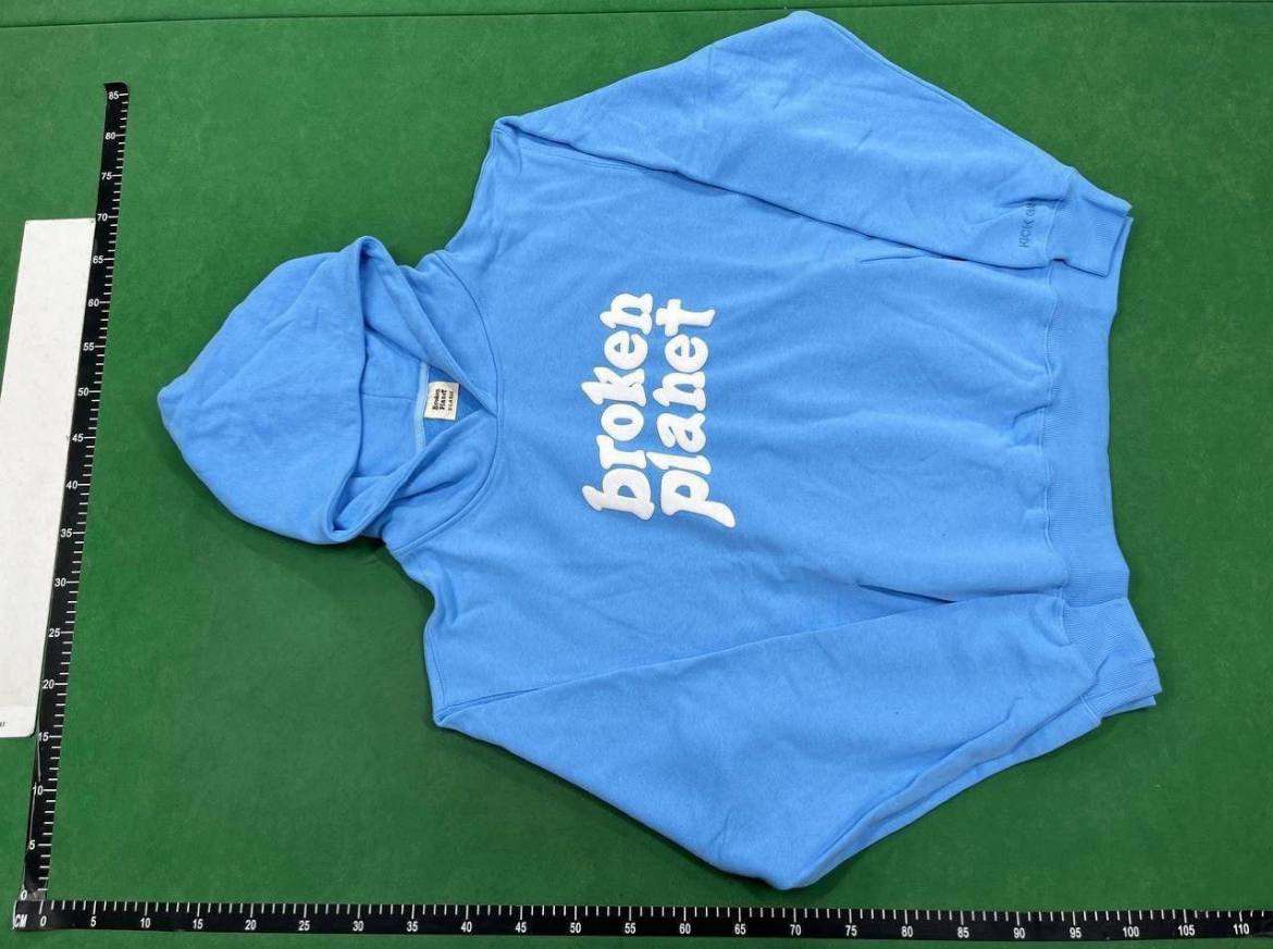 BROKEN  PLANET