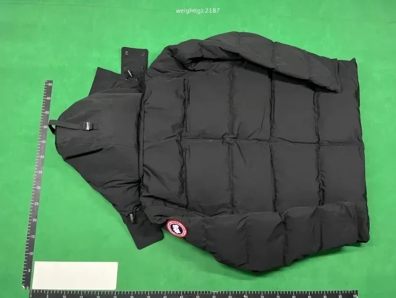 QC canada goosedown jacket