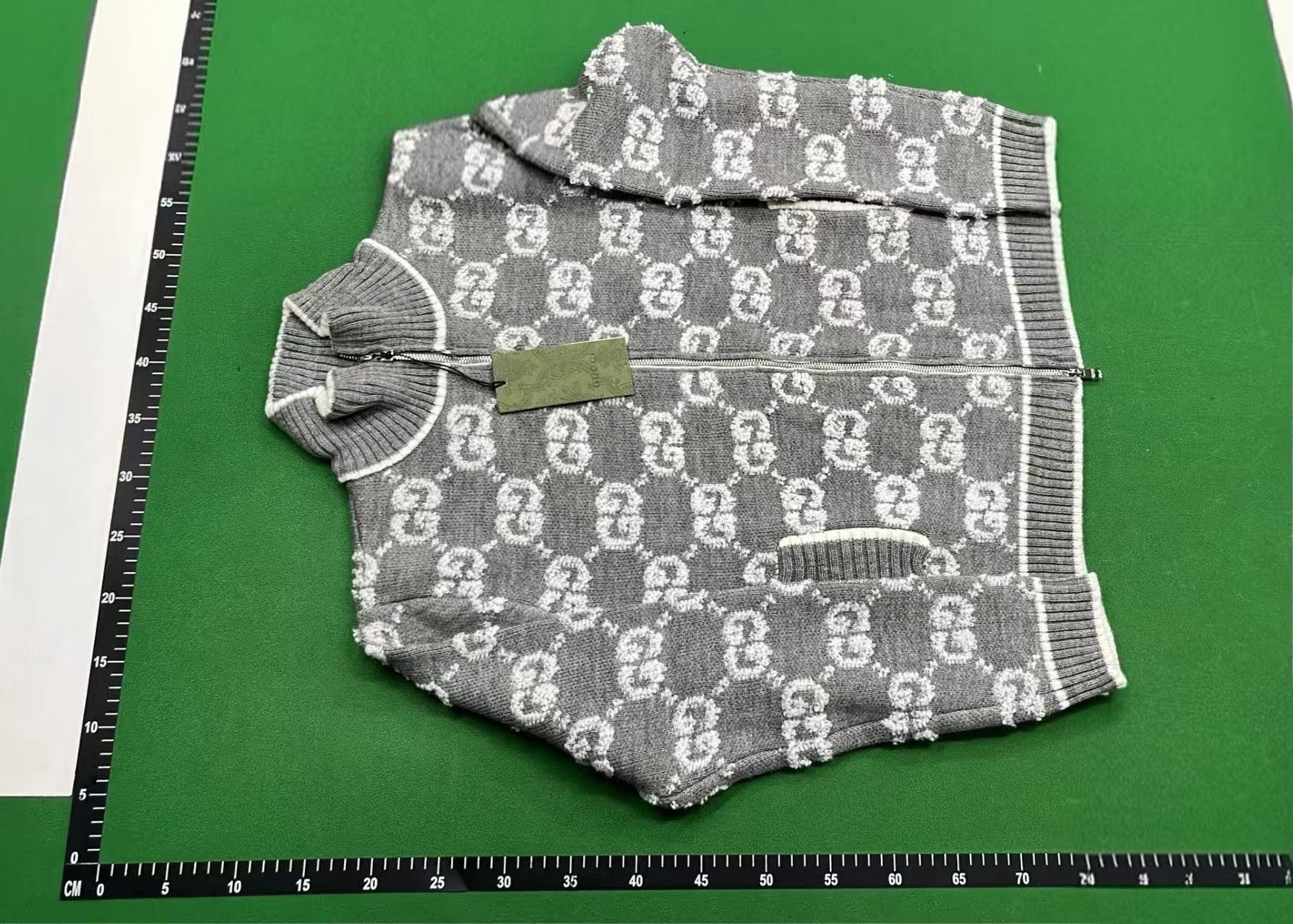 Gucci sweater jacket