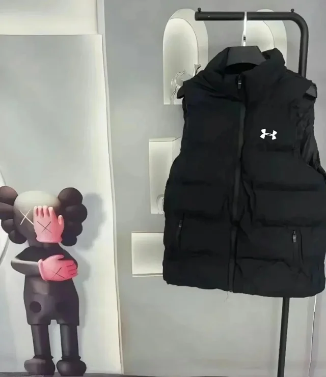 Under Armour vest