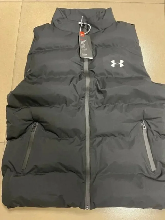 Under Armour vest