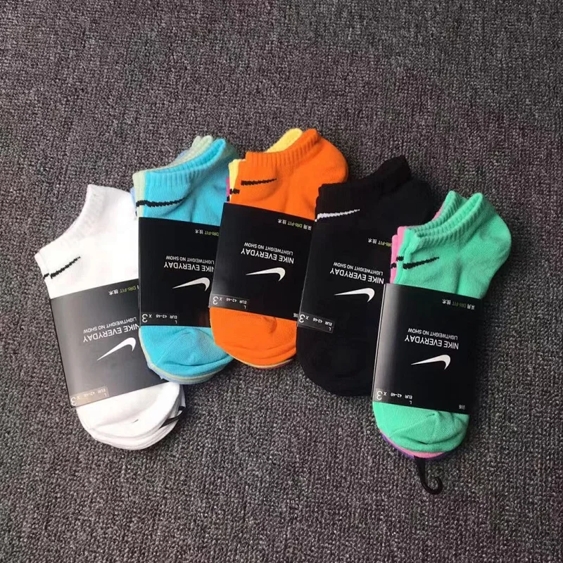 NIKE socks