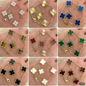 Five flower bracelet