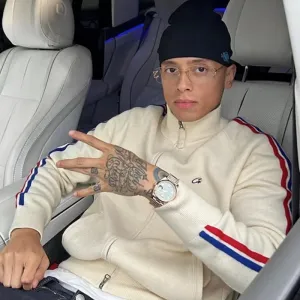 Corteiz VoVS Knit-Zip jacket